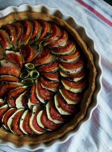 Quiche tomate mozzarella basilic