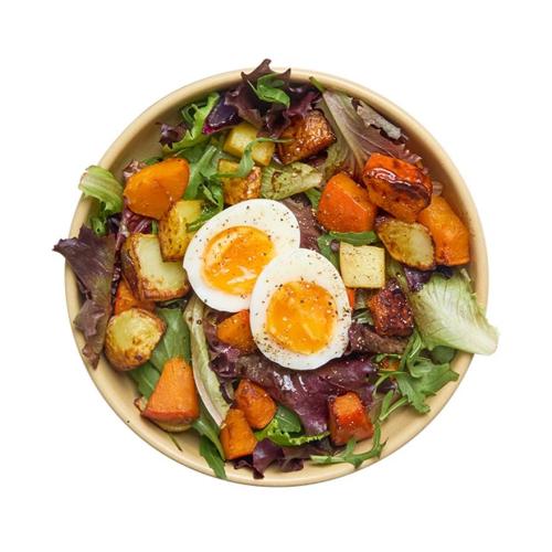 Salade de légumes rôtis au Airfryer et oeuf mollet